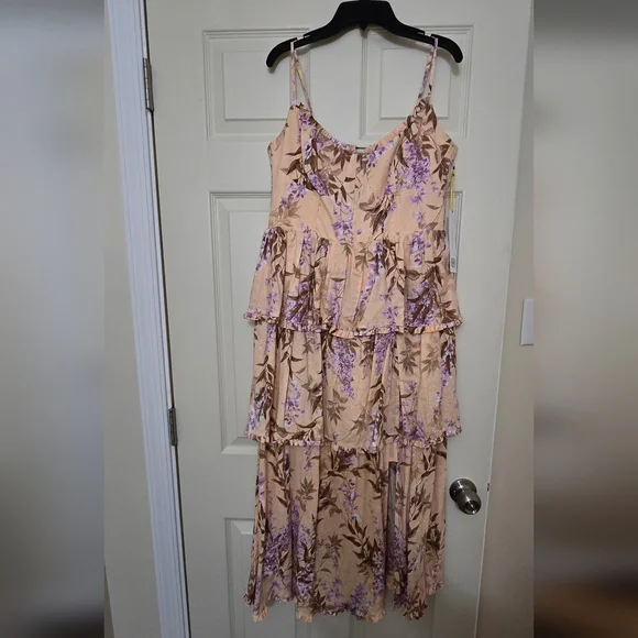 House of Harlow 1960 Floral Cream Dress - Picture 2 of 7